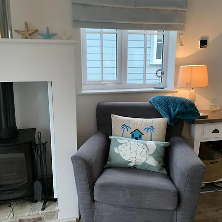 Holiday home Rosies, The Bay, 2 Bedrooms With Ensuites, Parking For 2 Cars, 2 Dogs Welcome