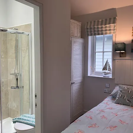 Ferienhaus Rosies, The Bay, 2 Bedrooms With Ensuites, Parking For 2 Cars, 2 Dogs Welcome *