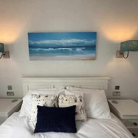 Holiday home Rosies, The Bay, 2 Bedrooms With Ensuites, Parking For 2 Cars, 2 Dogs Welcome Filey