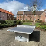 Rosies, The Bay, 2 Bedrooms With Ensuites, Parking For 2 Cars, 2 Dogs Welcome Filey